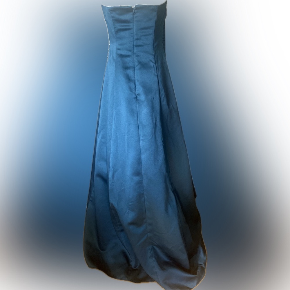 David's Bridal Teal Dress with Rhinestone Detail - Picture 3 of 10
